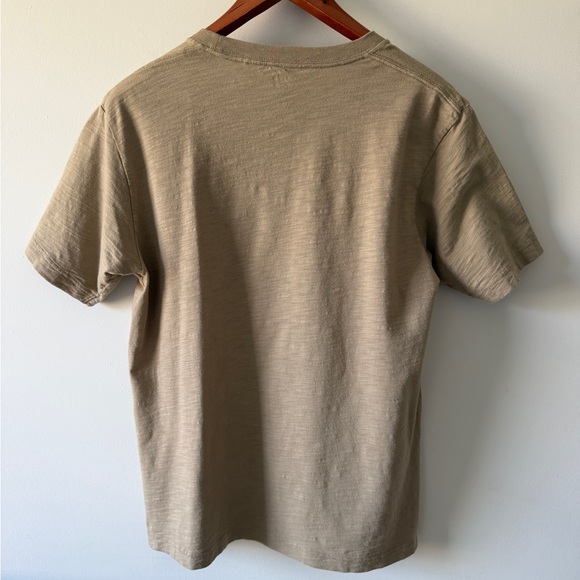 Uniqlo UT Japanese Cat Graphic T-Shirt Beige 100% Cotton Men’s M - Picture 4 of 11